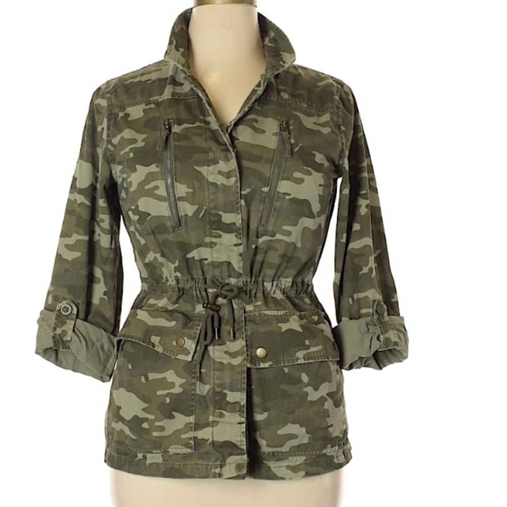 Camouflage jacket size XL